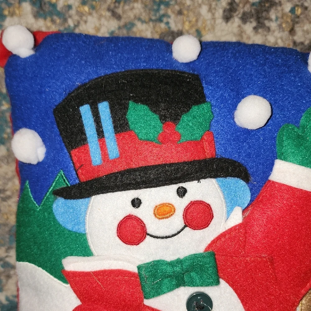 New Crate & Barrel 3D Felt Rsised Frosty Snowman Pom Pom Decorative Xnas Pillow
